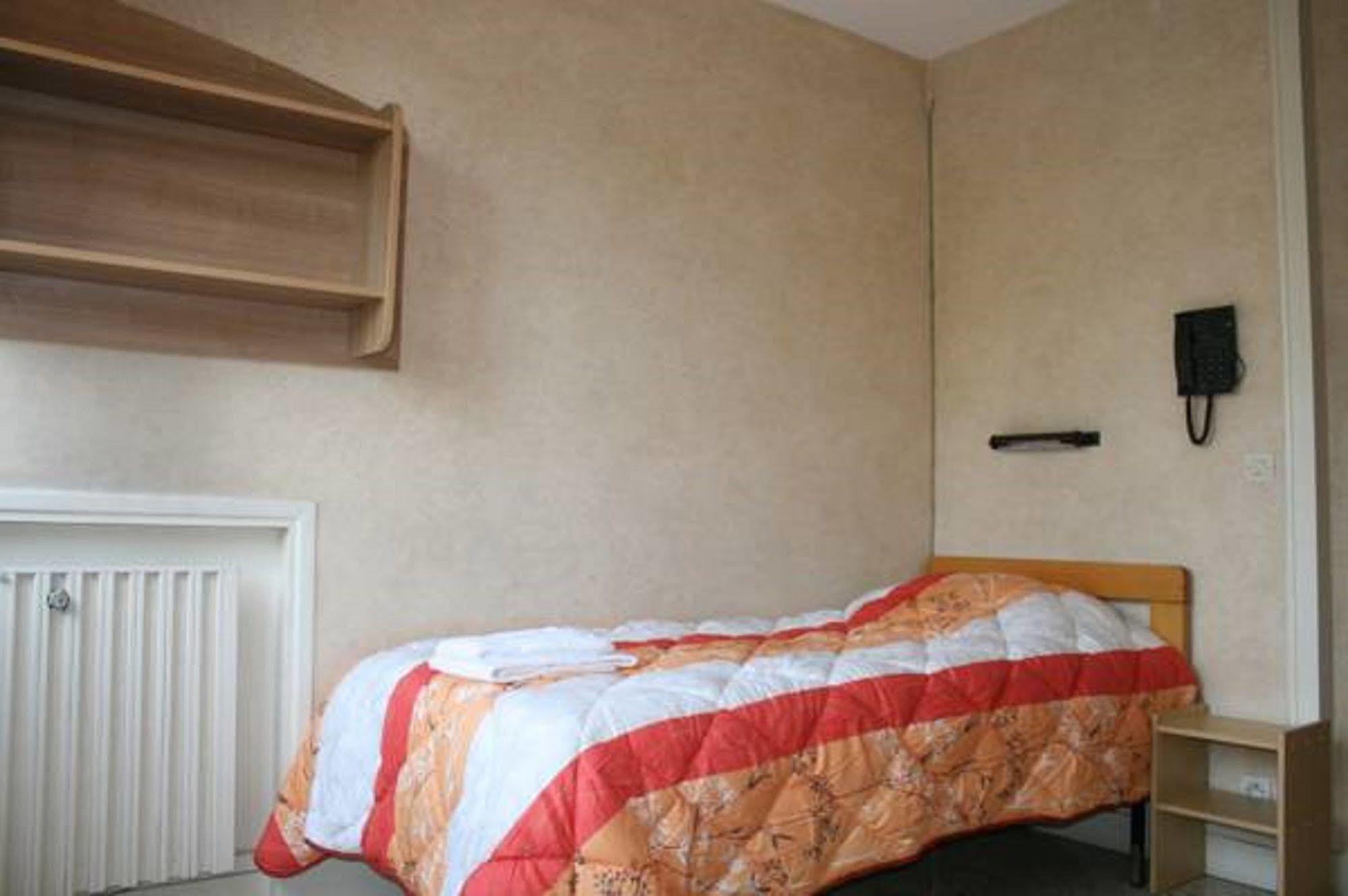 Residence Universitaire Lanteri Fontenay-aux-Roses Exterior photo
