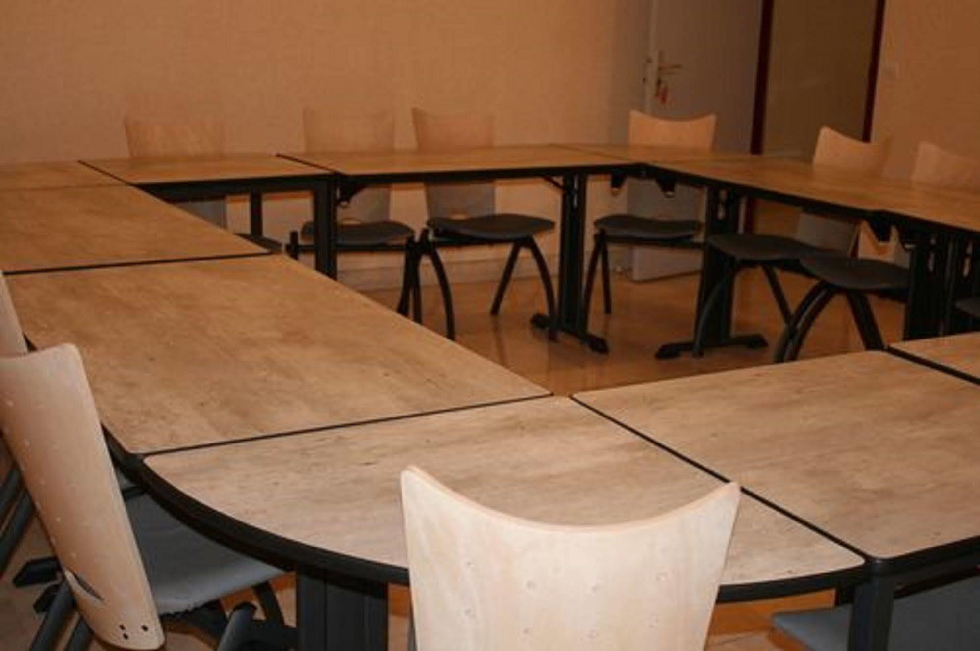 Residence Universitaire Lanteri Fontenay-aux-Roses Exterior photo